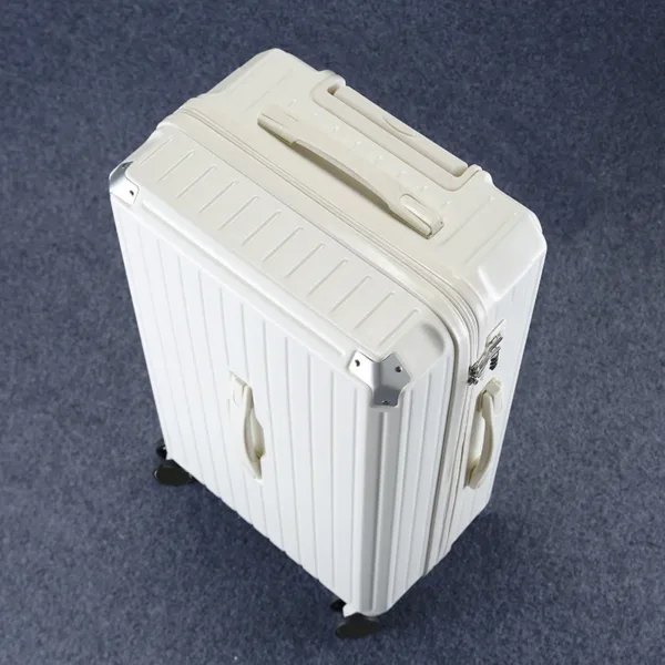 Large Capacity Travel Suitcase - Image 5