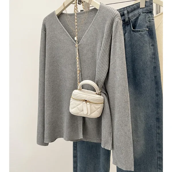 Plus Size Women's Clothing Autumn Winter New Knitwear Sweater Loose Fitting V-neck Cardigan Long Sleeved Warm Jacket for Women - Image 5