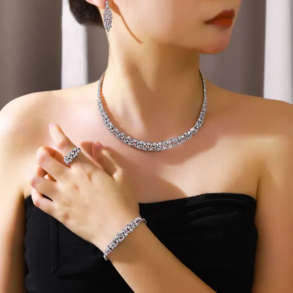 Luxury Wedding Jewelry Set - Image 2