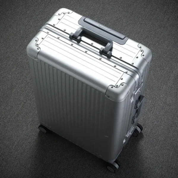 German All-Aluminum Luggage - Image 6