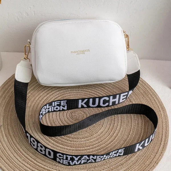 Spring/Summer Shoulder Bag - Image 3