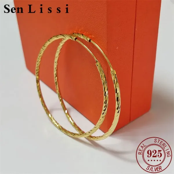 Senlissi Gold Hoop Earrings - Image 14