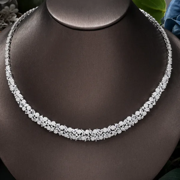 Luxury Wedding Jewelry Set - Image 4