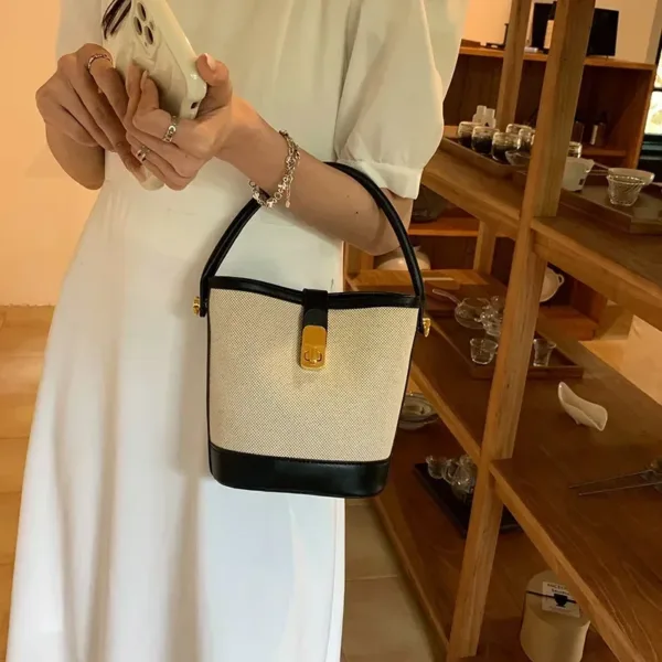 Canvas Shoulder Bag - Image 4