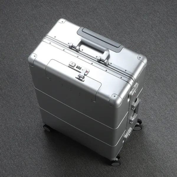German All-Aluminum Luggage - Image 7