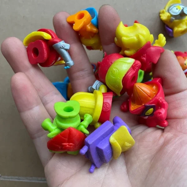 10PCS 3cm Superzings Rubbish Fruits Capsule Toys Mini Action Figure Super Zings Garbage Cars Collection Models - Image 6
